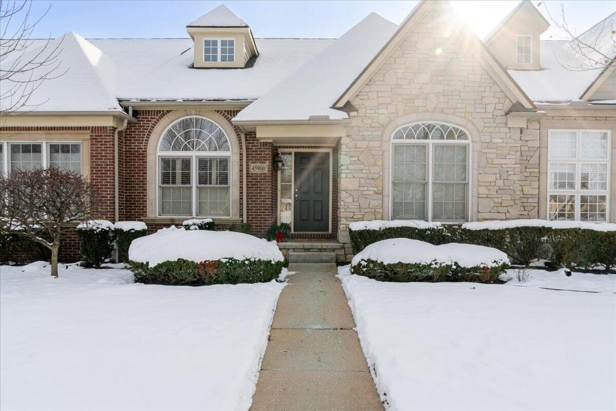 45900 S Stonewood Road