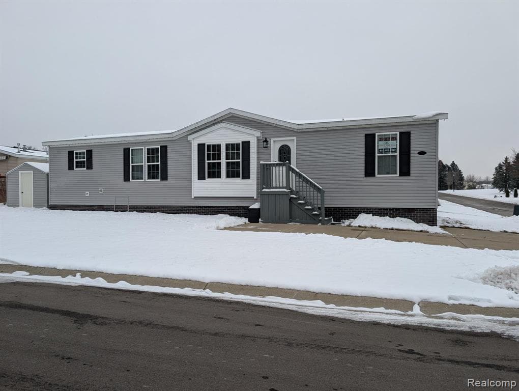 11045 Woodland Ridge Court