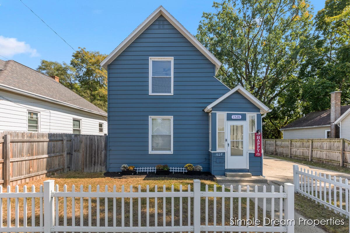 1528 Alpine Avenue