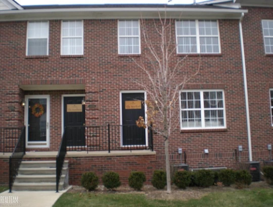 43061 Burlington Drive