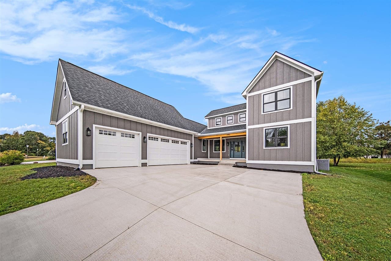 5182 Grande View Lane