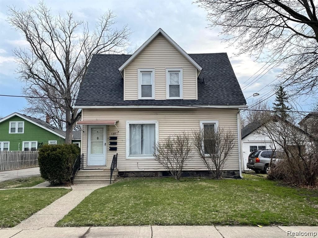 139 E PEARL Unit B Street B