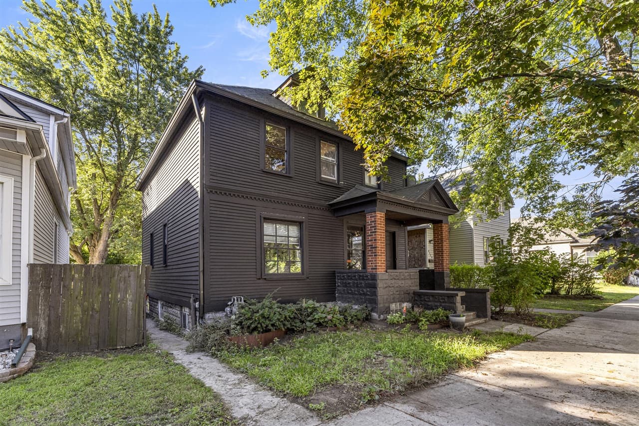 8173 Lafayette Boulevard