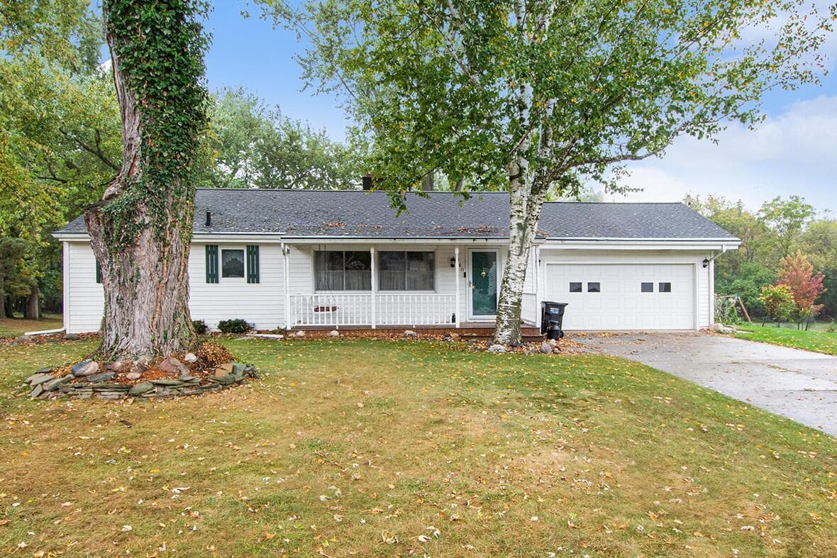 760 Woodbine Boulevard