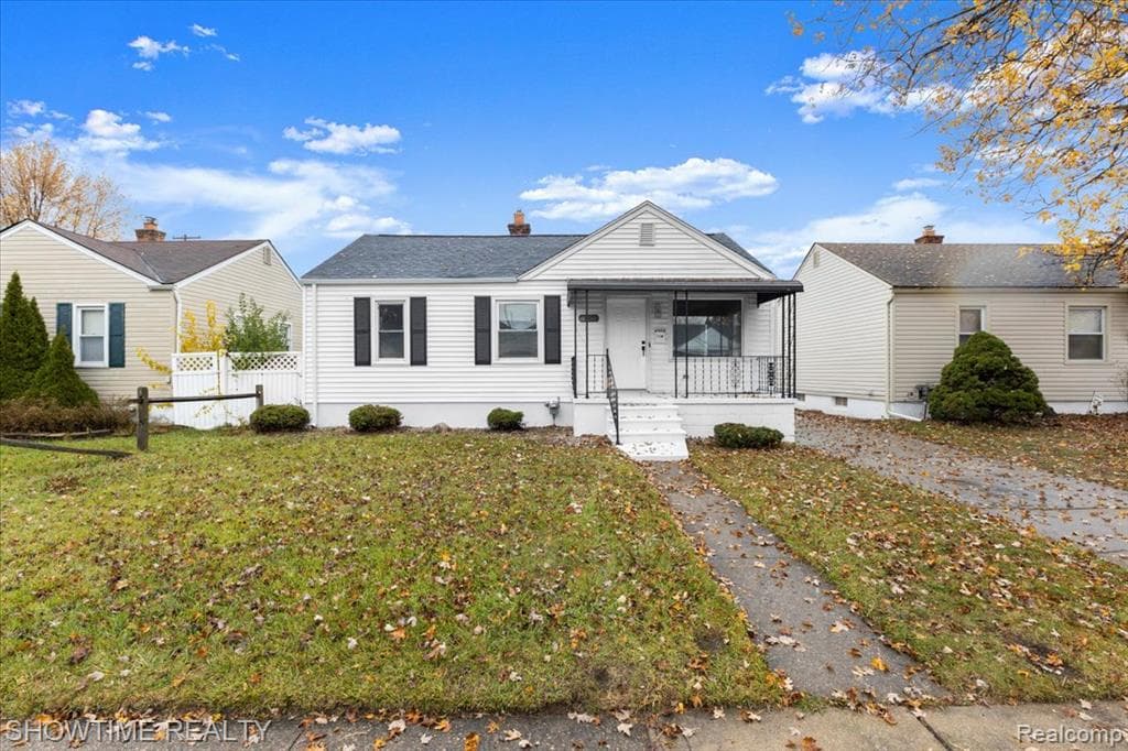 26400 Blumfield Street