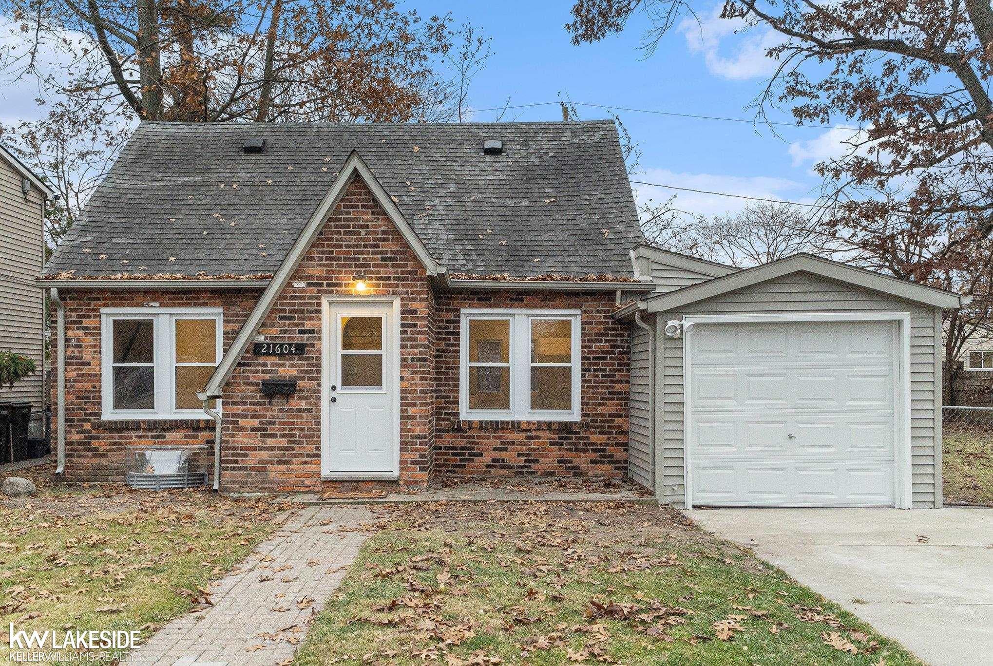 21604 Harper Lake Avenue