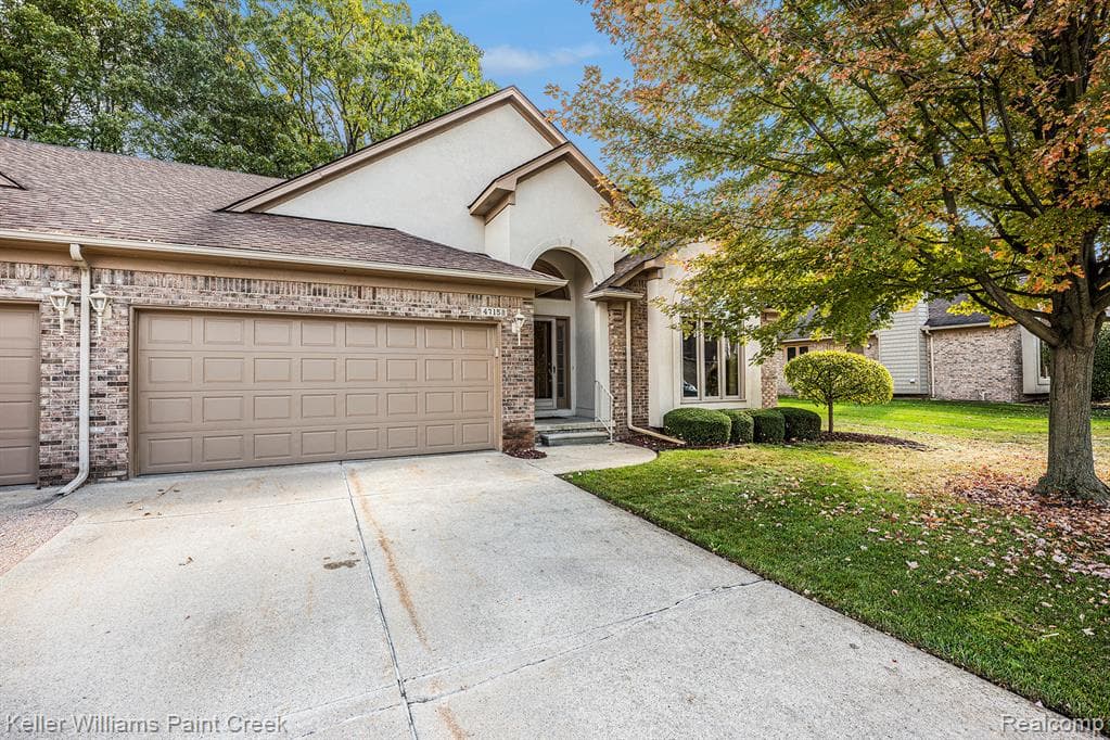 47158 Hunters Chase Drive