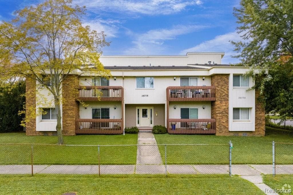 35775 Union Lake Road