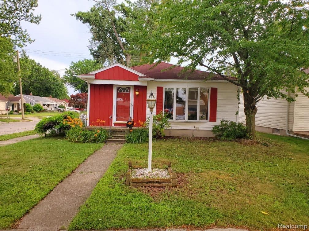 28315 Sheridan Street