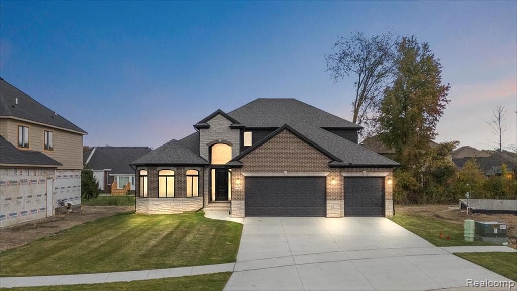 50352 Sawgrass Drive