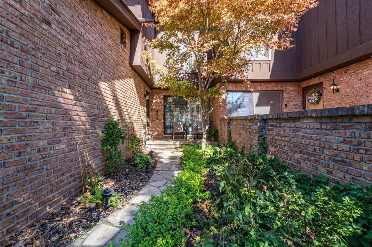 26200 Summerdale Drive