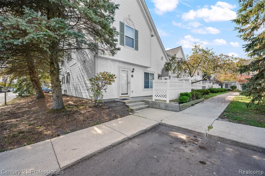 22271 Atlantic Pointe