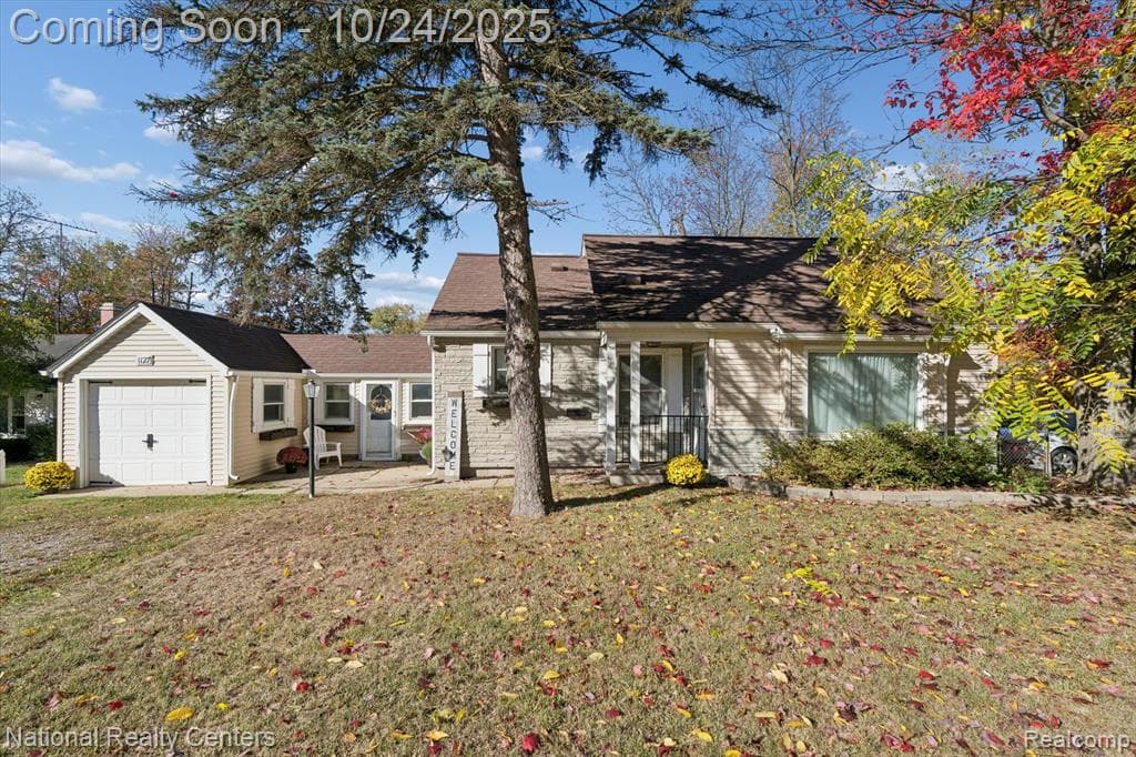 1127 E Commerce Street