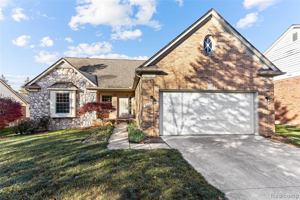 6425 Southpointe Drive