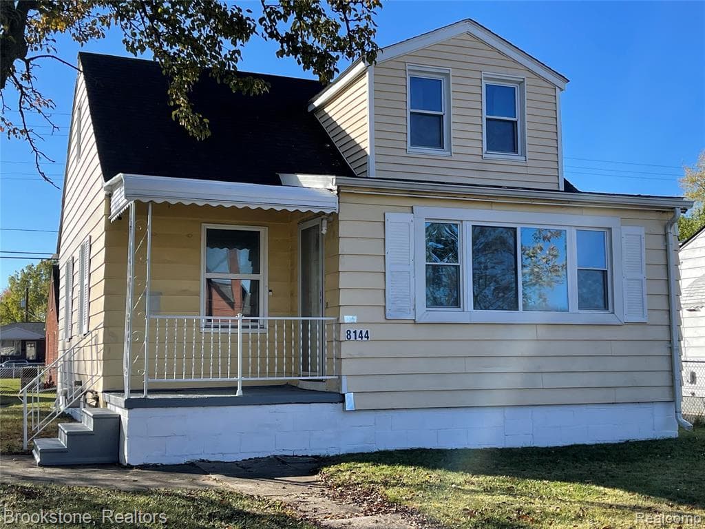 8144 Jewett Avenue