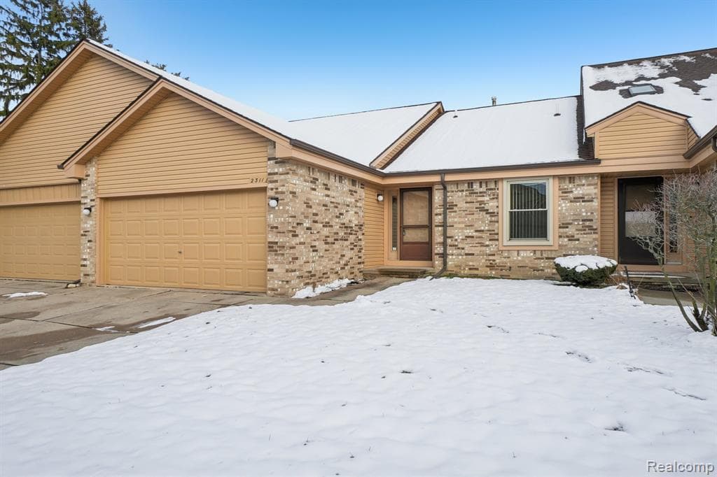 2311 Heritage Pointe Drive