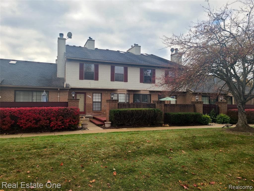 38872 Country Circle 90