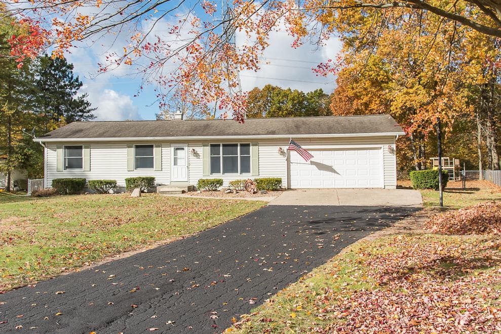 48168 Woodhenge Drive