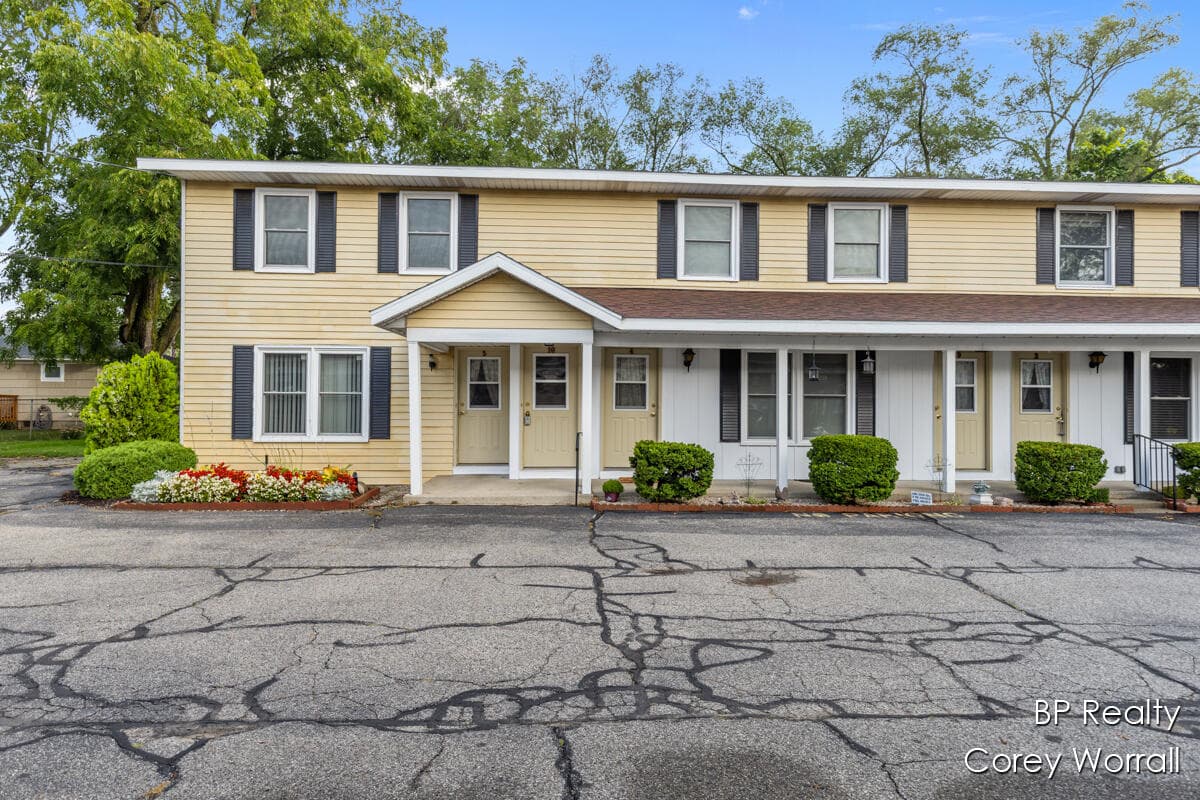 199 E 34th Street 10