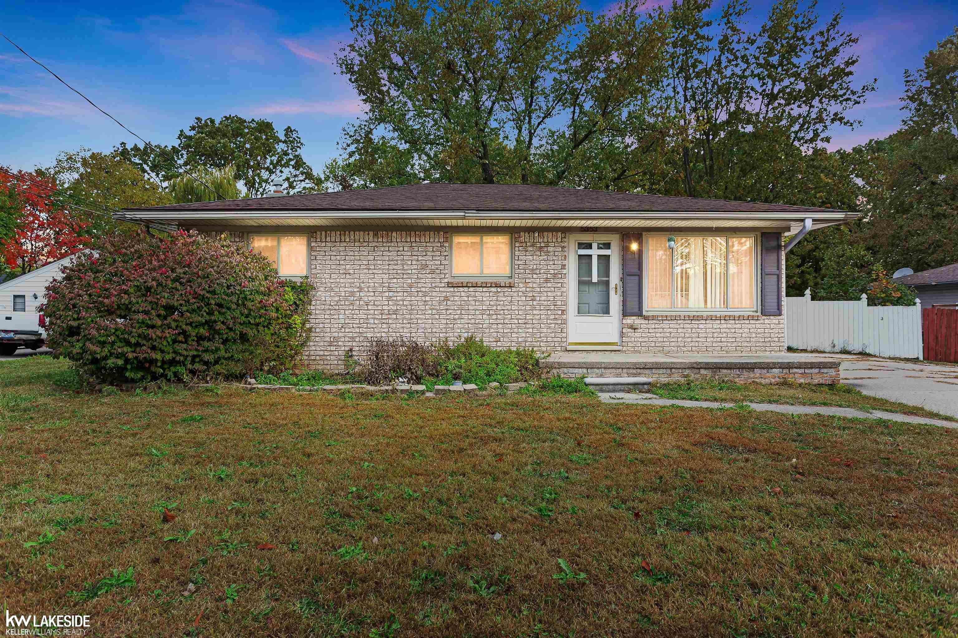 5353 Northlawn Drive