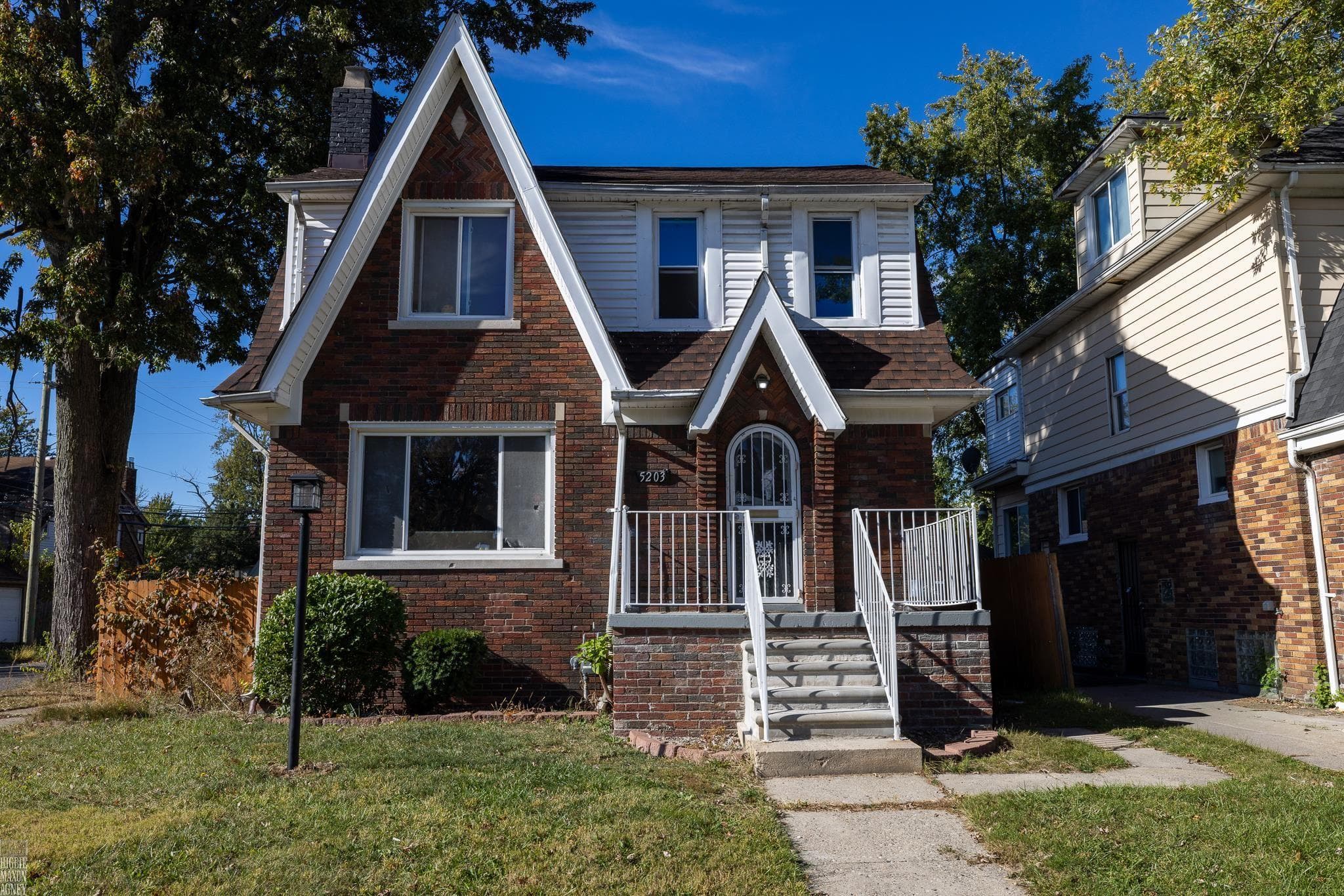 5203 Devonshire Road