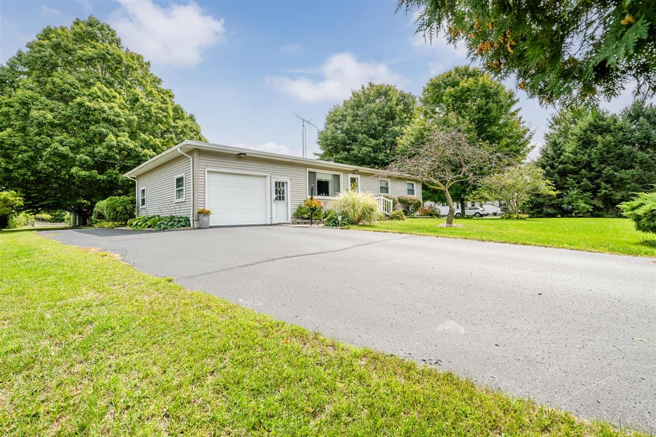 1155 S Bainbridge Center Road