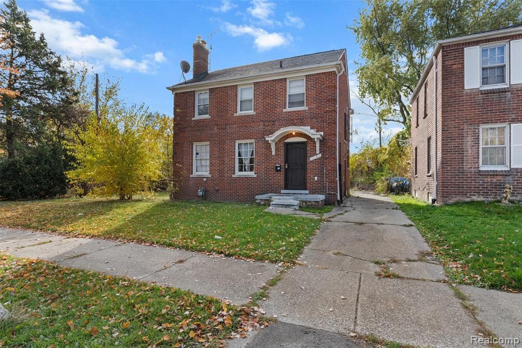 15082 Hazelridge Street