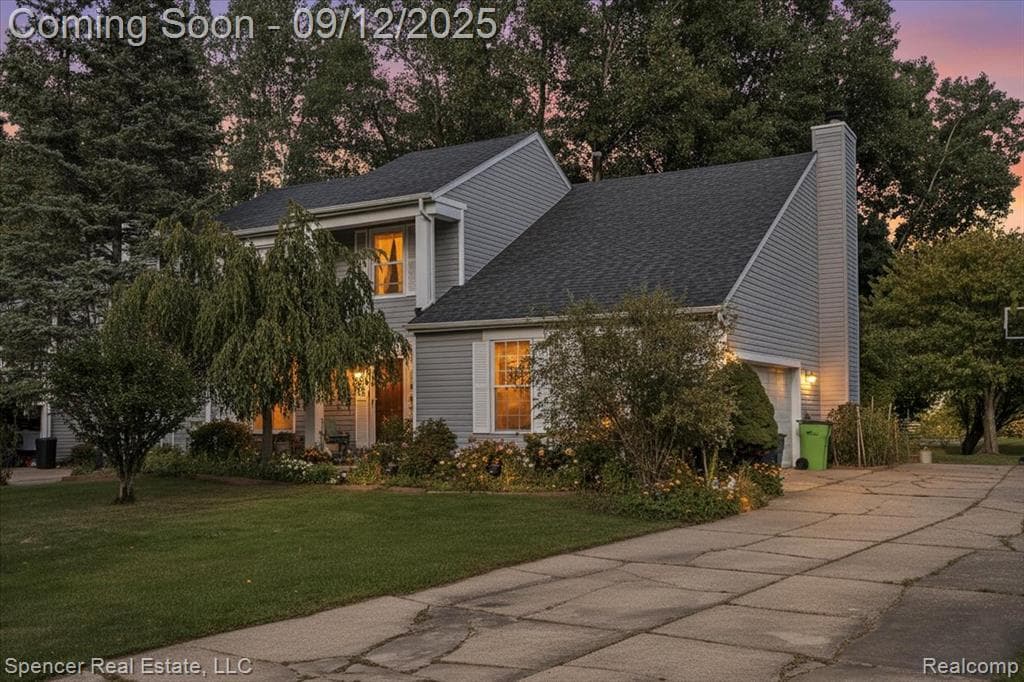 1753 Dawncrest Drive