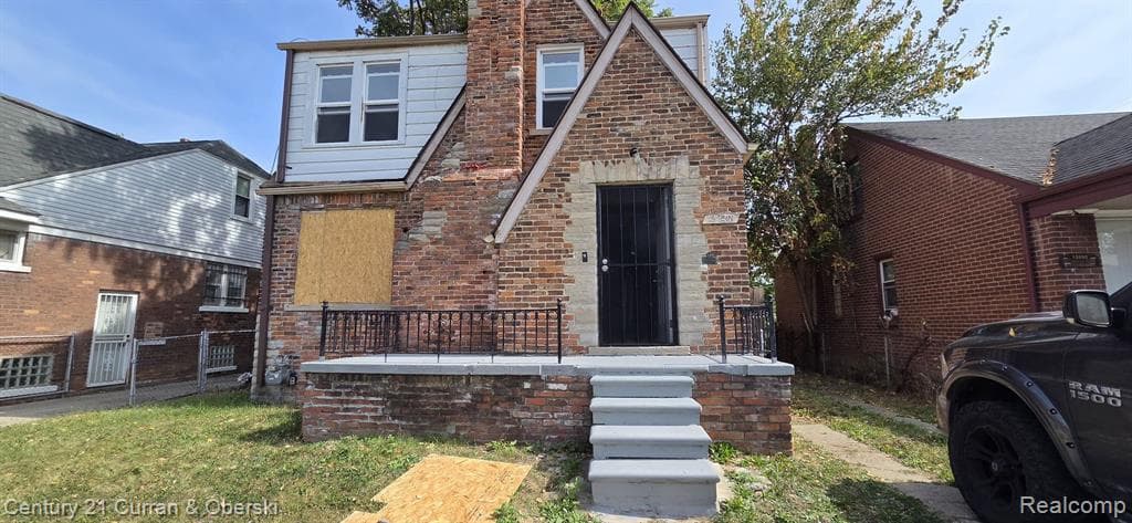 15008 Strathmoor Street