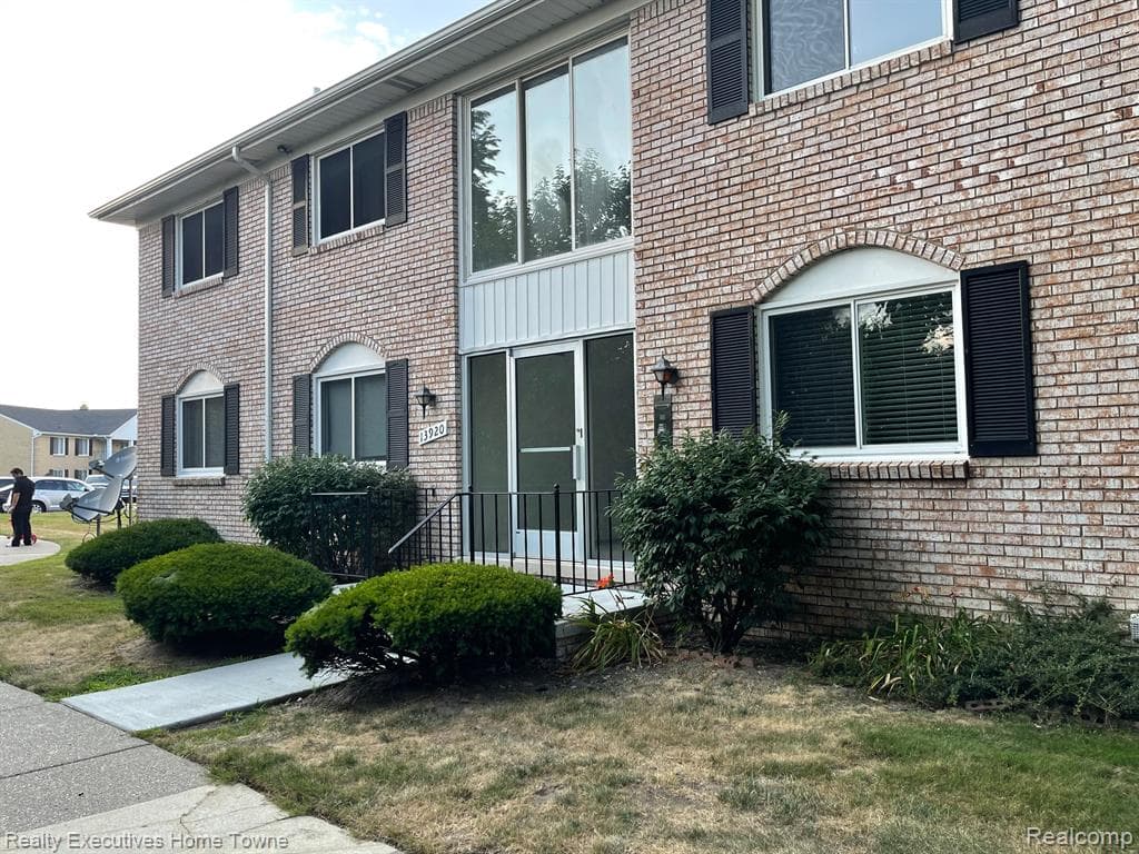 13920 CAMELOT Drive 78