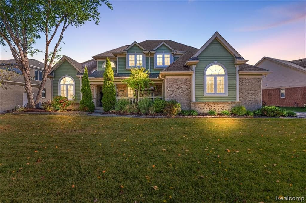 19895 Pine Cone Drive