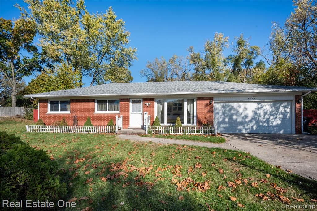 28172 W 10 Mile Road
