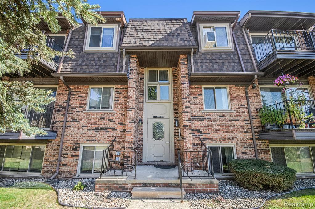 510 Riviera Drive 157