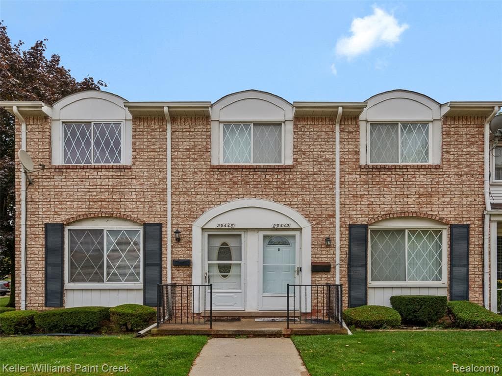 29448 El Dorado Plaza