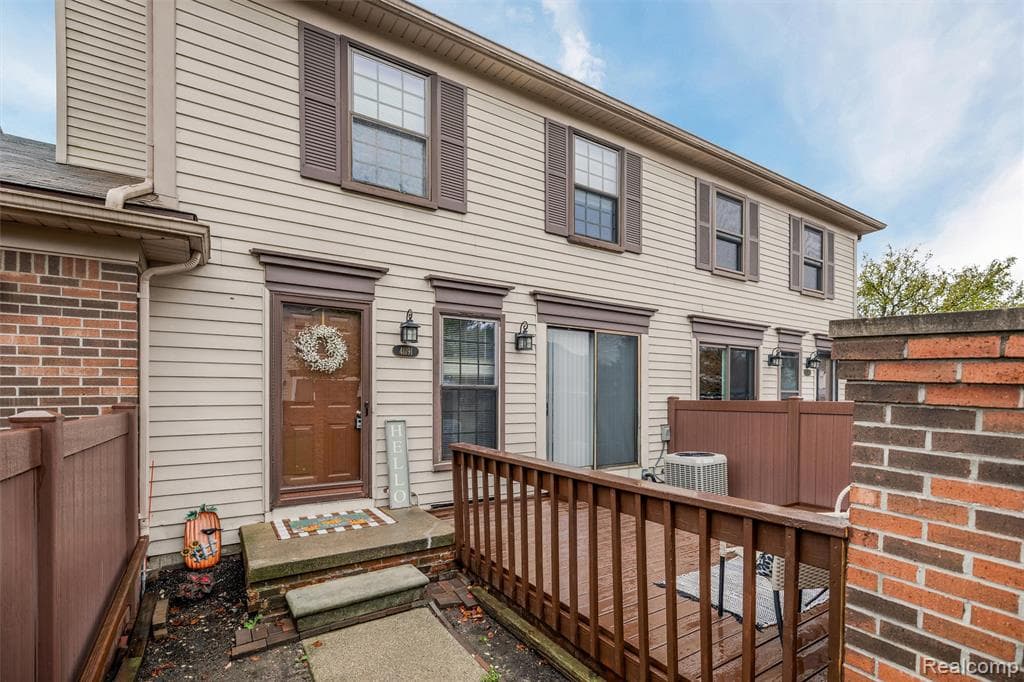 41191 Southwind Drive