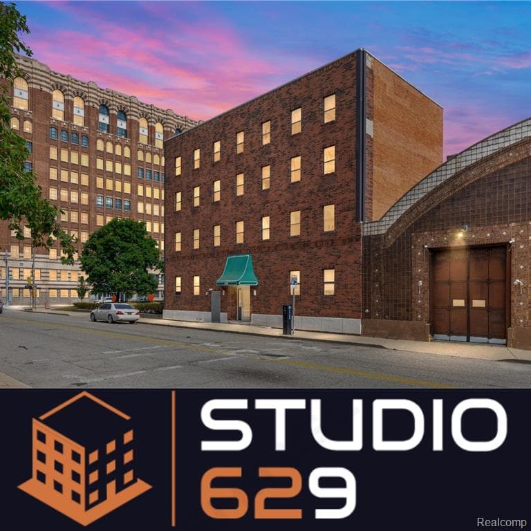 629 W Milwaukee Street #101