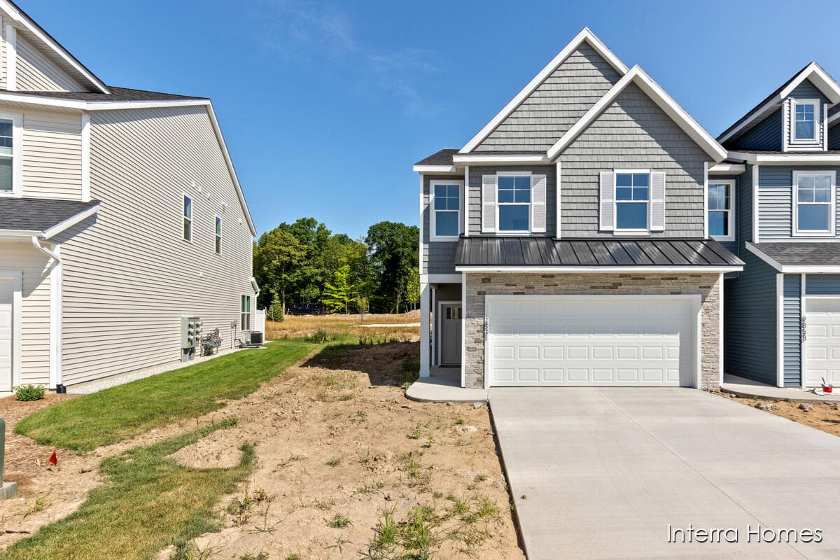 2831 W Highgate Street 32