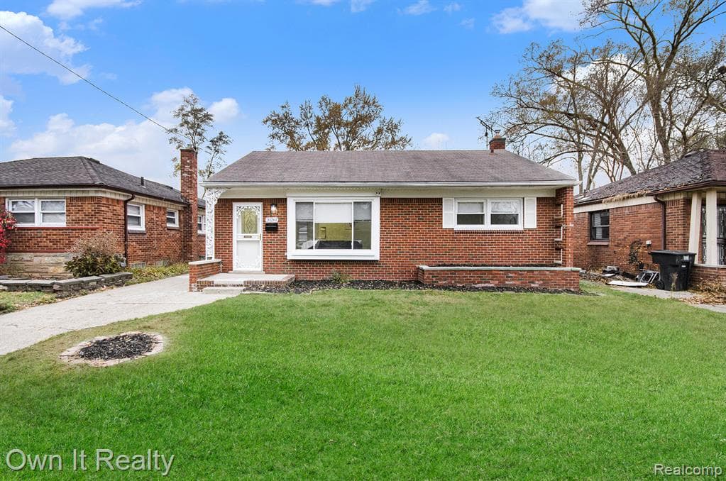 20261 Pierson Street