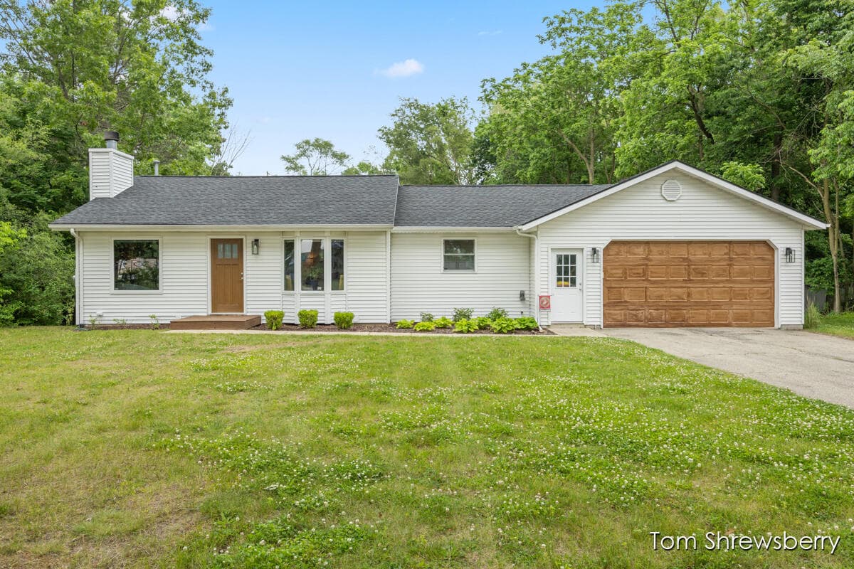 4372 Hunsberger Avenue