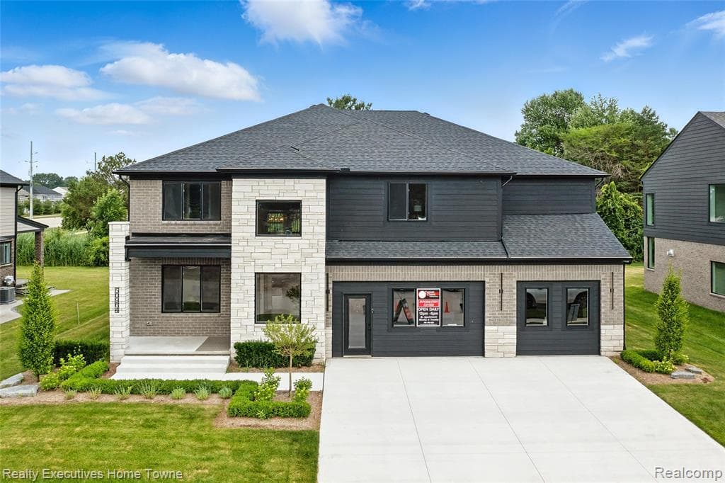 50964 MISTWOOD Drive