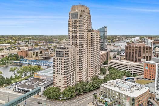 118 Campau Circle 1704