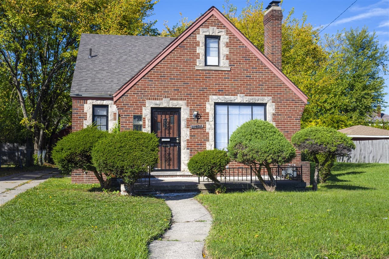 11455 Kenmoor Street