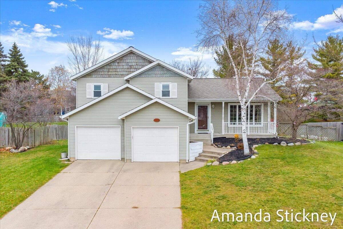 4910 Weatherstone Lane