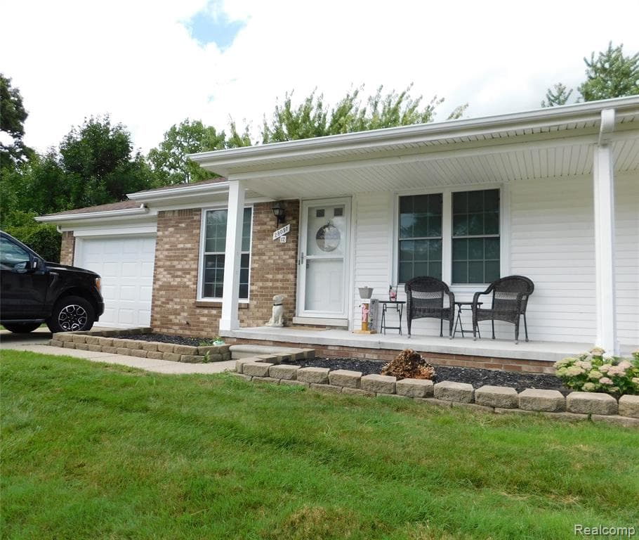 28091 Fair Oaks Lane 12