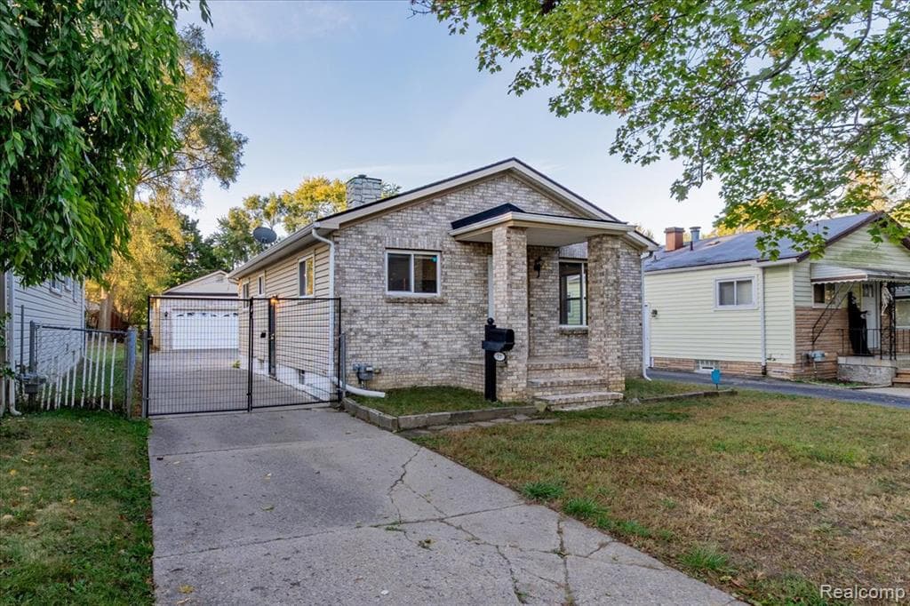 37 W Brooklyn Avenue