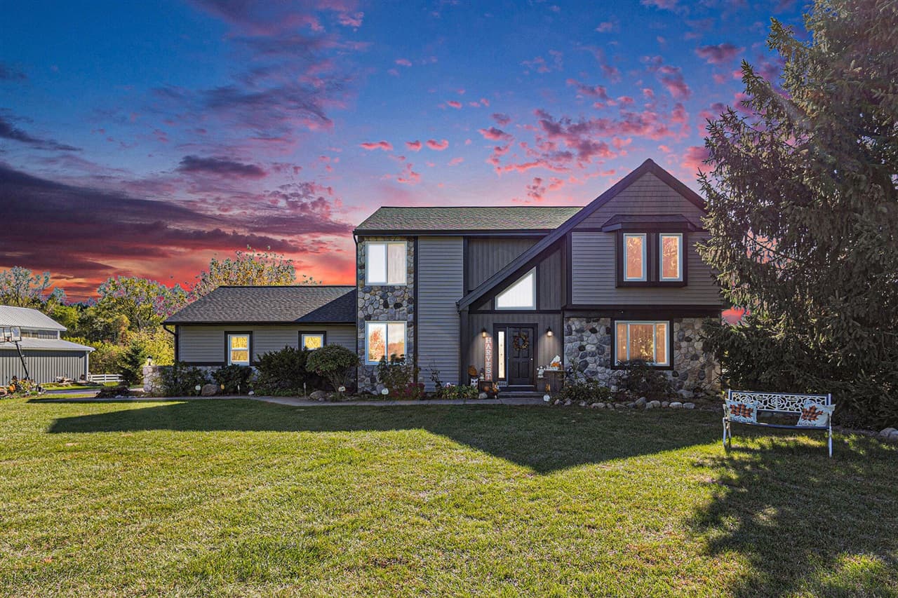 9750 Meadow Valley Lane