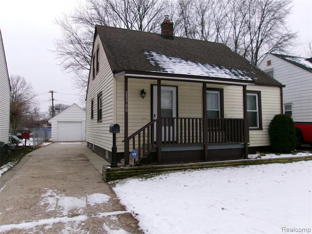 23700 E Scott Boulevard