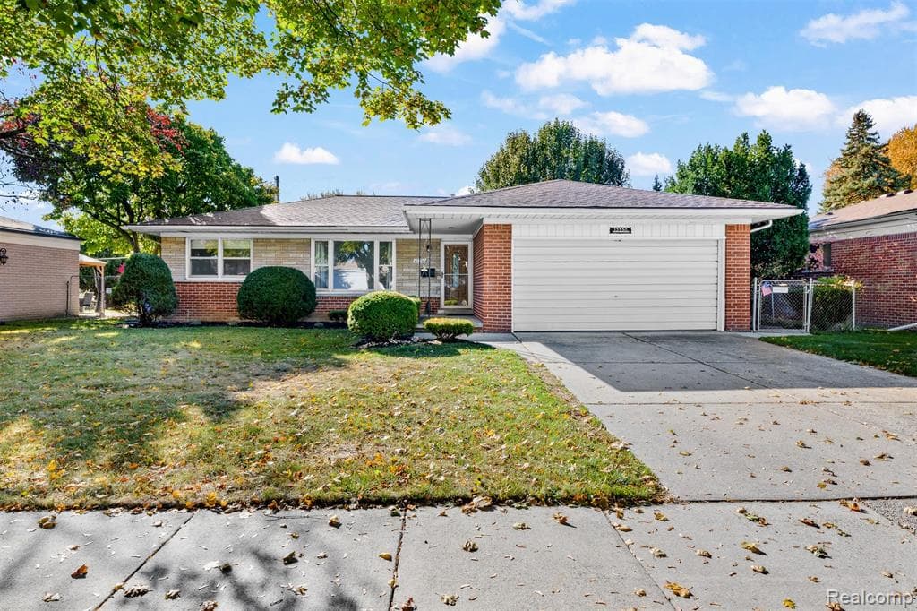 13750 Murthum Avenue