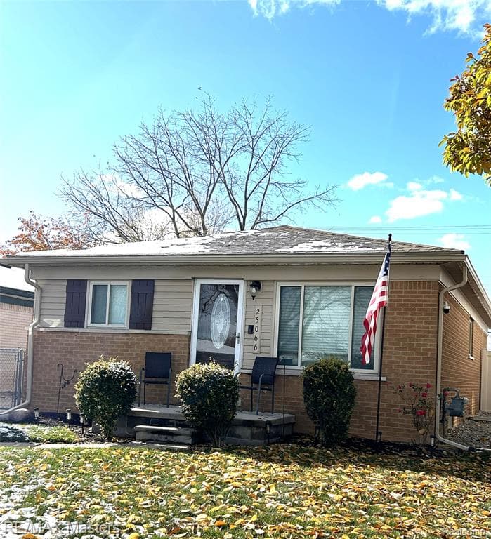 25066 Maywood Street