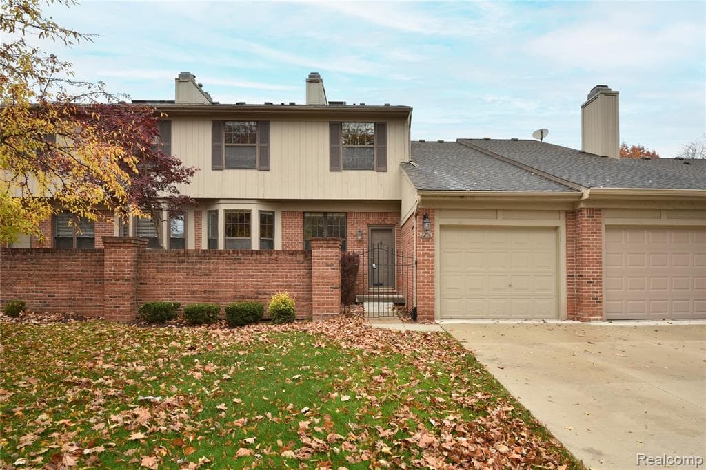 7296 Green Farm Road